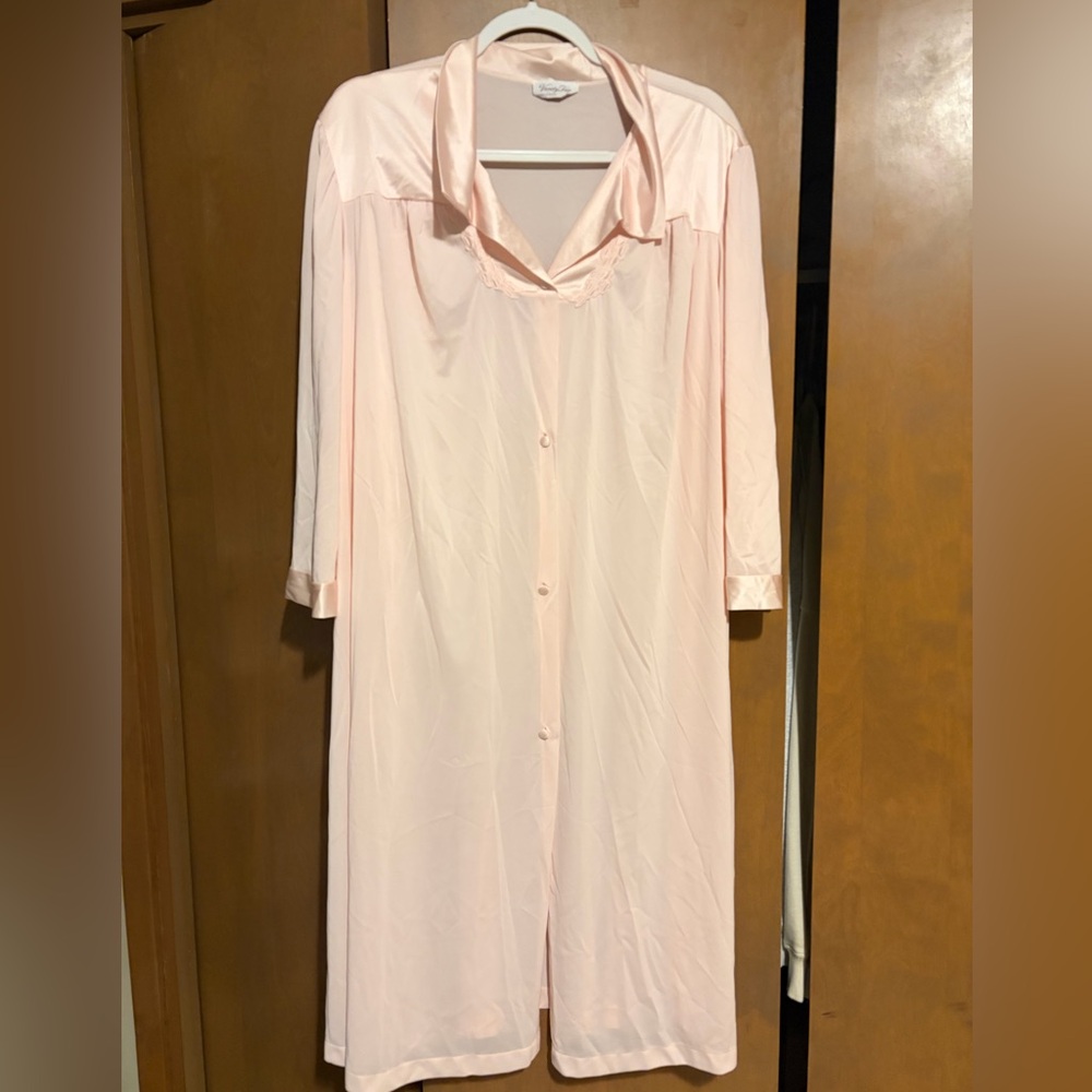 Vanity Fair Nightgown